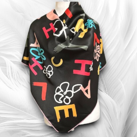 Colorful Patterned Scarf - Picture 2 of 3